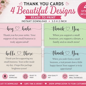 Op de afbeelding: Een digitale download met vier bedankkaartontwerpen. Elke kaart heeft een unieke kleur en boodschap, met zinnen als "hey babe" en "thank you". De kaarten zijn 8,89 x 5,08 cm en klaar om af te drukken.