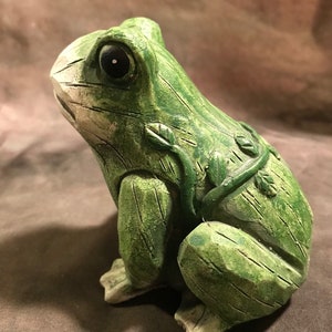 Latex Floral Frog Concrete Or Plaster Mold