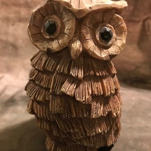 Latex Wood Texture Owl Concrete Or Plaster Mold