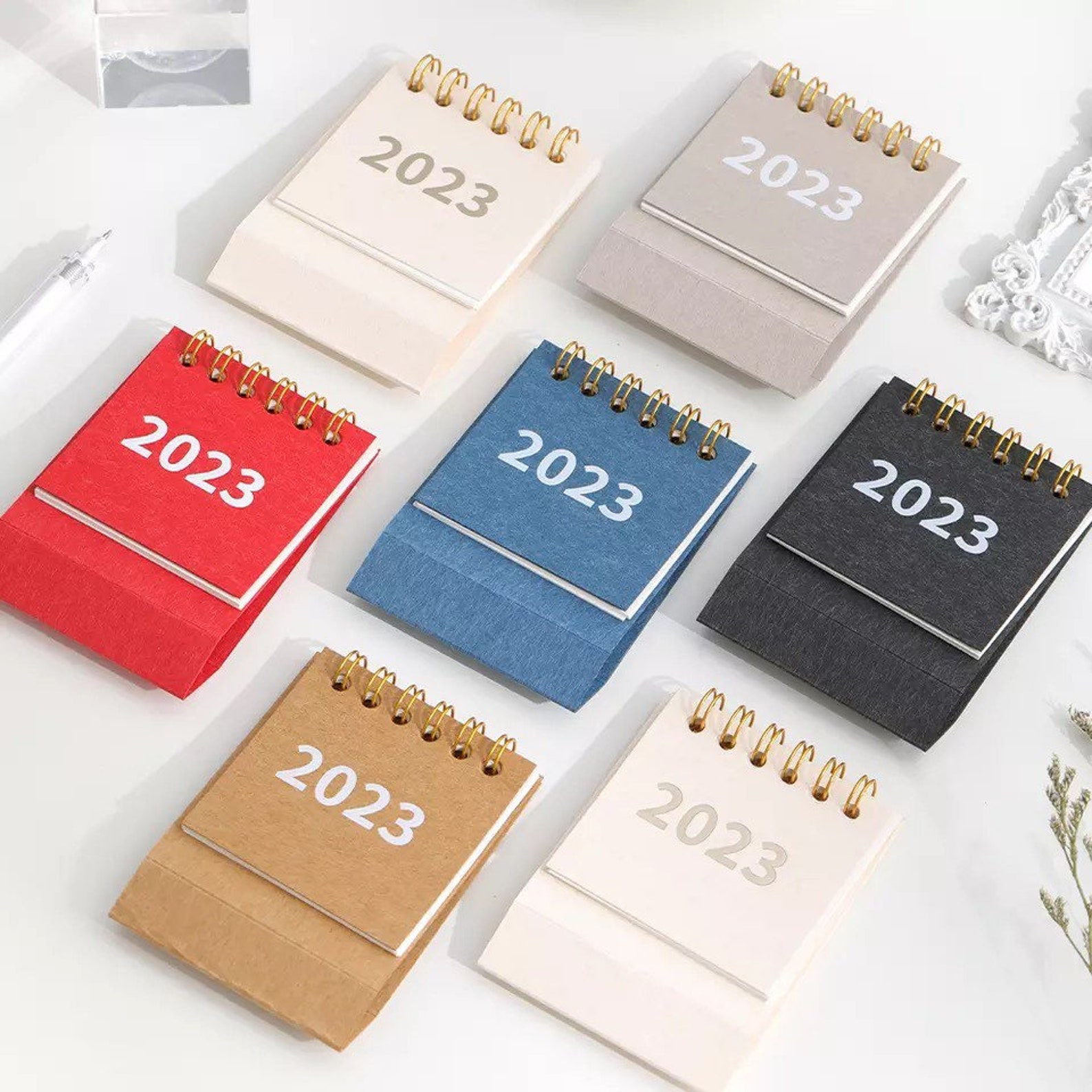2024 Mini Desk Calendar Aesthetic & Minimalistic Stationary Calendar ...