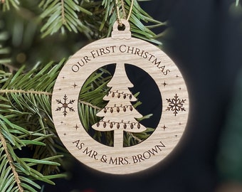 New Family Christmas ornament, natural bauble for holiday decoration, personalized charm for tree