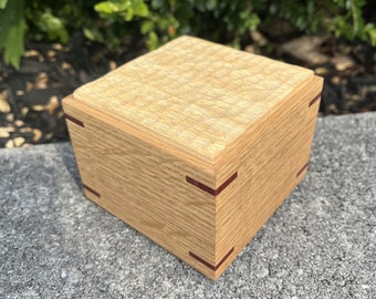 Keepsake Box in Quarter Sawn White Oak, Hand Carved Lid in Koto