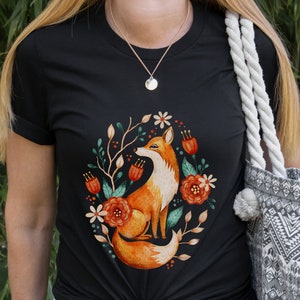 Chemise de renard fantaisiste, t-shirt animal des bois, charmant renard en t-shirt forestier, t-shirt de style vintage boho, tee-shirt pour meilleur ami, art populaire floral