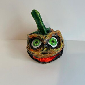 Pumpkin, Paper mache pumpkin, Glow in the dark pumpkin, Halloween, Halloween Decor, Zipper mouth