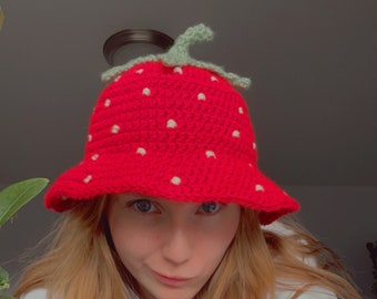 Crochet Strawberry Bucket Hat