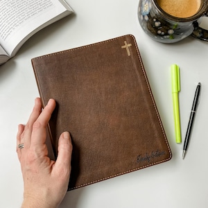 NIV Journaling Bible Gold Cross - PERSONALIZED - Brown Journaling Bible with Gold Cross - Includes Custom Engraved Name
