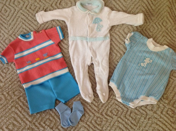 Vintage 1970s blue baby clothes - image 1