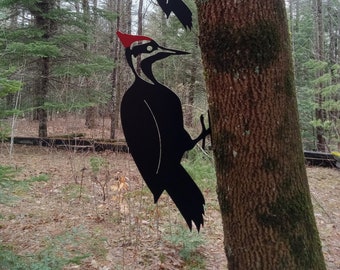 Metal Pileated woodpecker