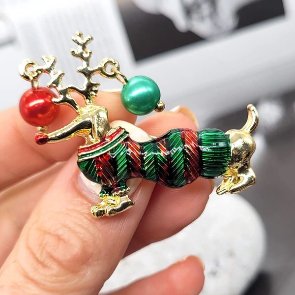 Christmas dog brooch, Christmas pin, Christmas gift