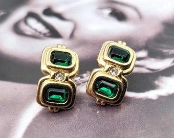 Vintage green crystals and gold plated stud earrings, small earrings, exquisite jewellery, elegant earrings, party earrings