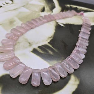 Vintage Rose Quartz Necklace: Short Pink Gemstone Strand