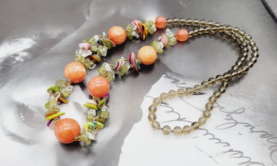 Vintage carnelian stones and resin necklace, mult… - image 4