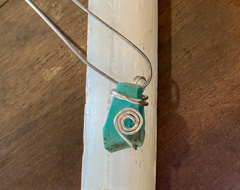 ドライクリーク産ネバダ産ターコイズペンダントネックレス - 925