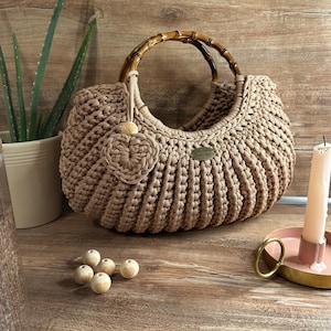 Videotutorial Deutsch und PDF ENGLISH, DEUTSH für eine Tasche, Häkelanleitung für eine Tasche, Videoanleitung Muscheltasche, pattern Bag