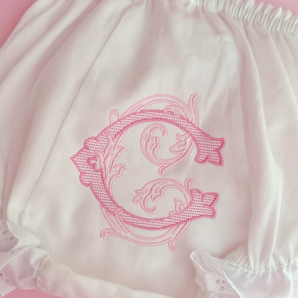 Monogram Bloomers / Personalized Baby Girl Diaper Cover / Baby Girl Bloomers / Baby Shower Gift / Embroidery Bloomers / Newborn Pictures