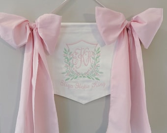 Baby Banner, Birth Announcement, Floral Crest Welcome Banner, Hospital Door Announcement, Fabric Bows, baby shower gift, Embroidery Banner