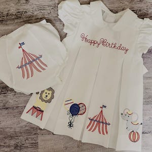 Carnival Embroider Pleat Dress / Circus Embroidery Pleat dress, pleat dress / Peter Pan collar pleat / Happy Birthday Dress / Birthday Dress