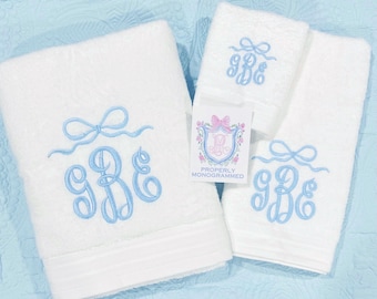 Monogram Towel or Set: Personalized Bath & Hand Towel/ bow Monogram Towels/ Dorm Bathroom Decor, Powder Room
