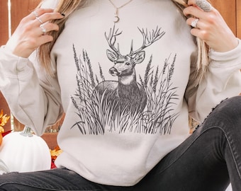 Vintage Deer Sweatshirt, Deer Sweatshirt, Retro Deer Sweater, Animal Lover Shirt, Fall Sweatshirt, Hunting Sweatshirt, Vintage Fall Shirt