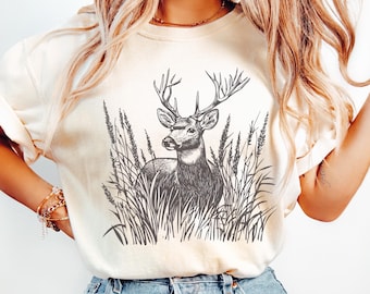 Comfort Colors Vintage Deer Shirt, Deer Shirt, Retro Deer Shirt, Animal Lover Shirt, Vintage Fall Shirt, Hunting Shirt, Deer Hunter Gift
