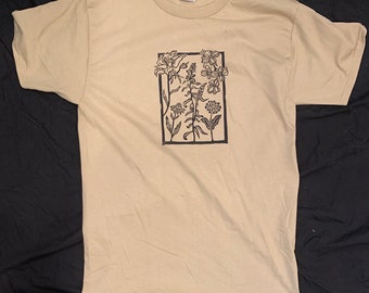 Shirt! Flower shirt! Local pollinator shirt! Garden shirt! Block Print shirt!