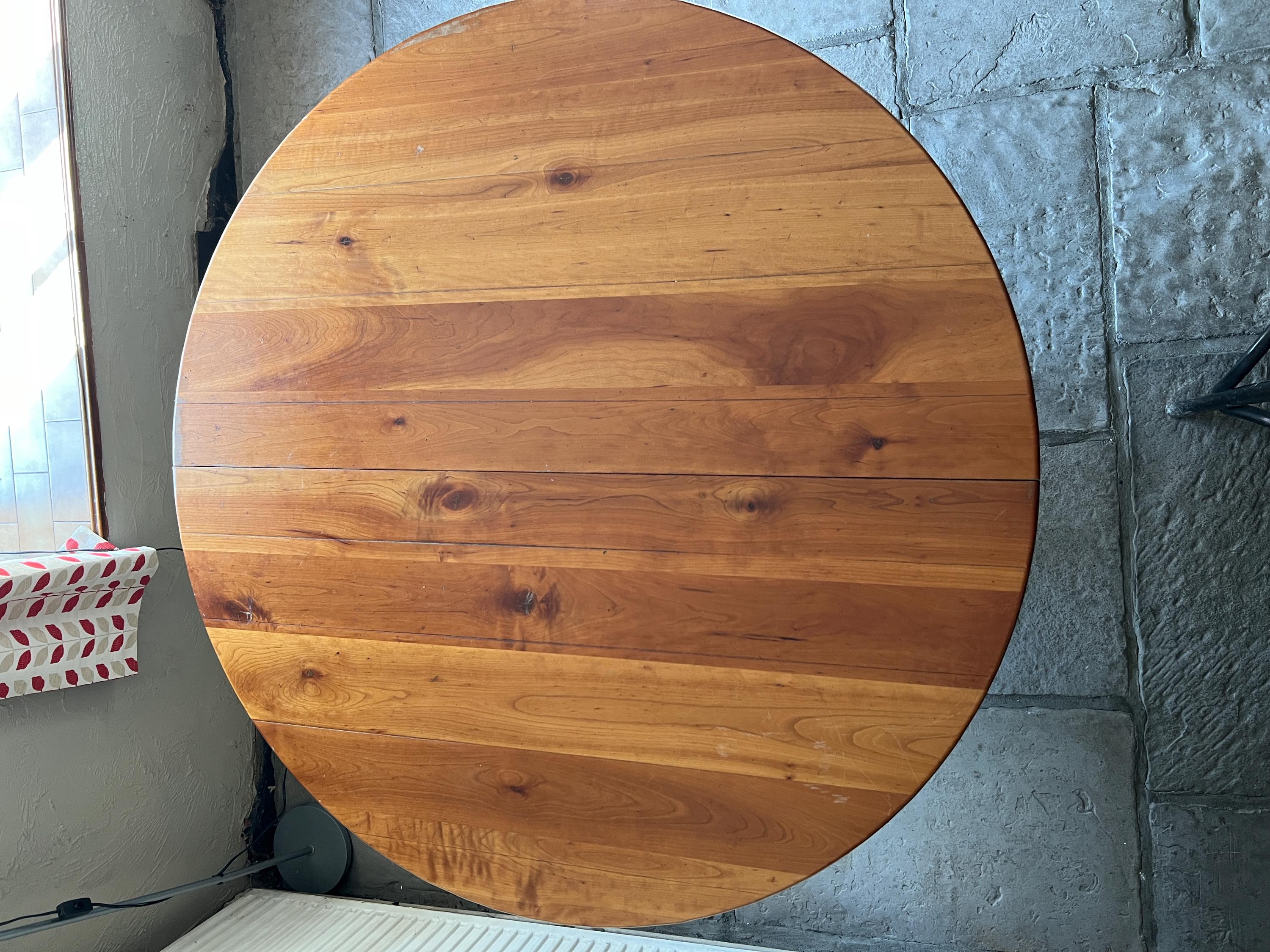 Solid Wood Round Polished Dining Table - Etsy UK