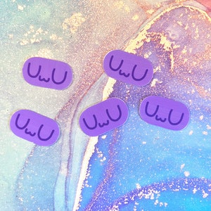 ウェブカメラカバーステッカー ノートパソコンの装飾用 面白い UwU ジャーナリング用品 ステッカー ミニ パープル アート かわいい ファーリー用