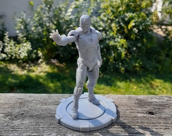 Pose d’attaque d’Iron Man