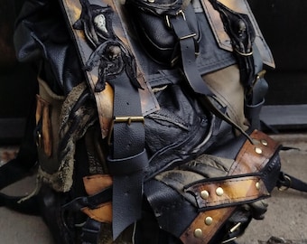 Post Apocalyptic Leather Backpack – Skull, Glass Eye, Dystopian LARP Rucksack