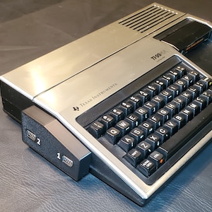TI-99/4a (Texas Instruments) Atari style dual joystick adapter with 3D printed case