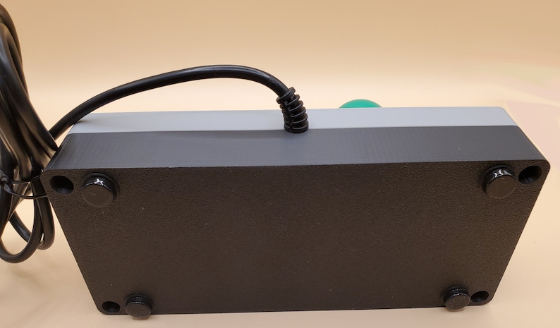 Atari 7800 und 7800+ Zwei-Button-Arcade-Joystick (Sanwa Style, 8-Wege) Bild 5