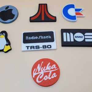 Magneti retrò (quantità da 6, qualsiasi combinazione) Pacman, Frogger, Centipede, Bubble Bobble, Link, Q-bert, Tux, Galaga, Minecraft, Mario, Xbox e molti altri! immagine 3