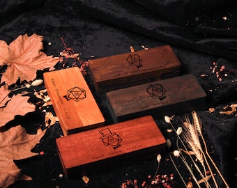 Personalized Groomsman Dnd Dice Box, Dnd Wedding Gift, Monogrammed Best Man Gift Dice Box, Wooden Dice Box, Dice Holder Box