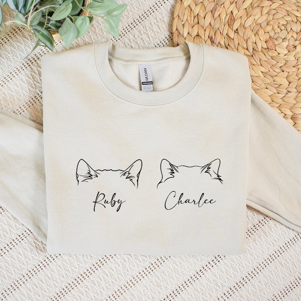 Custom Cat Sweatshirt Personalized Cat Ears Sweatshirt with Name Custom Cat Mom Sweatshirt Cat Dad Gift for Pet Gift for Her Pet Lovers
