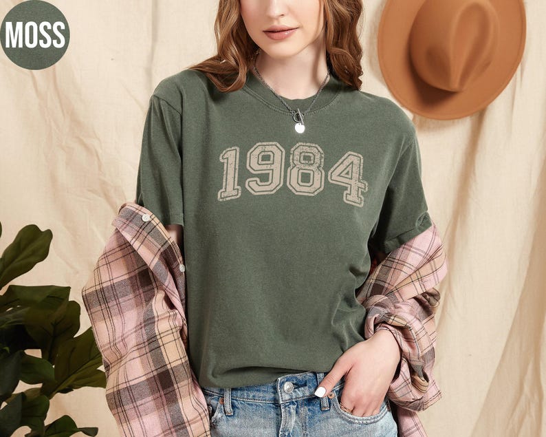 Retro Custom Year Shirt,Retro Birth Date Tshirt,Comfort Colors,Personalized Birthday Crewneck,College Birth Year Tee,50th Birthday Gift