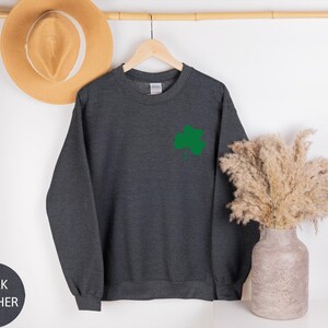 Sweat-shirt trèfle, pull de la Saint-Patrick, pull ras du cou irlandais pour la Saint-Patrick (femme), sweat à capuche Saint-Patrick, pull trèfle porte-bonheur image 6