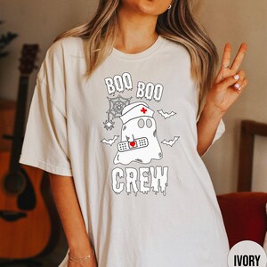 Halloween Nurse Shirt, Boo Boo Crew Shirt, Comfort Colors Boo Tshirt, Cute Halloween Shirt Nurse, Halloween RN Shirt, Ghost Nurse Crewneck afbeelding 5