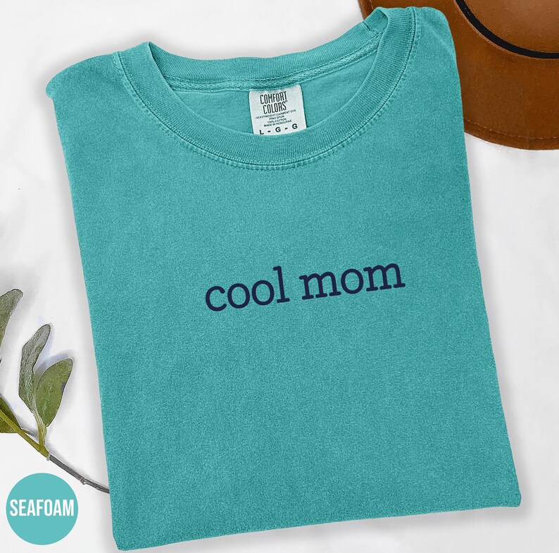 Comfort Colors® Cool Mom Shirt, Mom Life Shirt, Cool Moms Tshirt, Shirt For Mom, Mother’s Day Shirt, Mom Birthday Gift, Shirt for Cool Moms