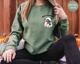 Sweat-shirt Boo-kworm Fantôme et Chat, Sweat à capuche mignon pour Halloween avec livre, Sweat-shirt pour les amoureux des livres et la saison des frissons