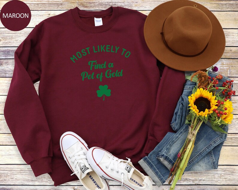 Personalized Saint Patricks Day Sweatshirt, Matching Funny Most Likely to St Patricks Crewneck, Lucky Shamrock Clover, Gift for Irish Family immagine 8