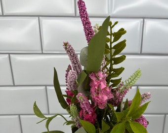 18"L Lavender floral/Mixed leaf bush, Fuchsia/ light pink colored, filler greenery, mulitple stems, Spring greenery, Summer greenery
