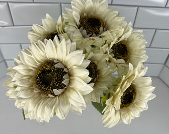 17" Sunflower Bush, Everyday Flowers, Fall Florals, Cream Artificial Sunflower, Fake Sunflower, Fake floral stems, X7