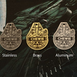Médaille pour chien faucon millénaire en métal - médaille pour chien - carte d'identité pour animal de compagnie - personnalisée - médaillon de collier