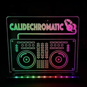 Enseigne LED pour carte DJ - 16 couleurs changeantes - Lampe acrylique - Veilleuse - Éclairage par la tranche - Lampe de bureau