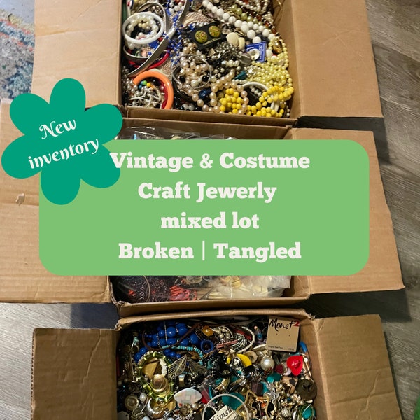 Mixed lot of Broken/Tangled Jewelry | Vintage & Costume Jewelry | Craft Jewelry By The Pound
