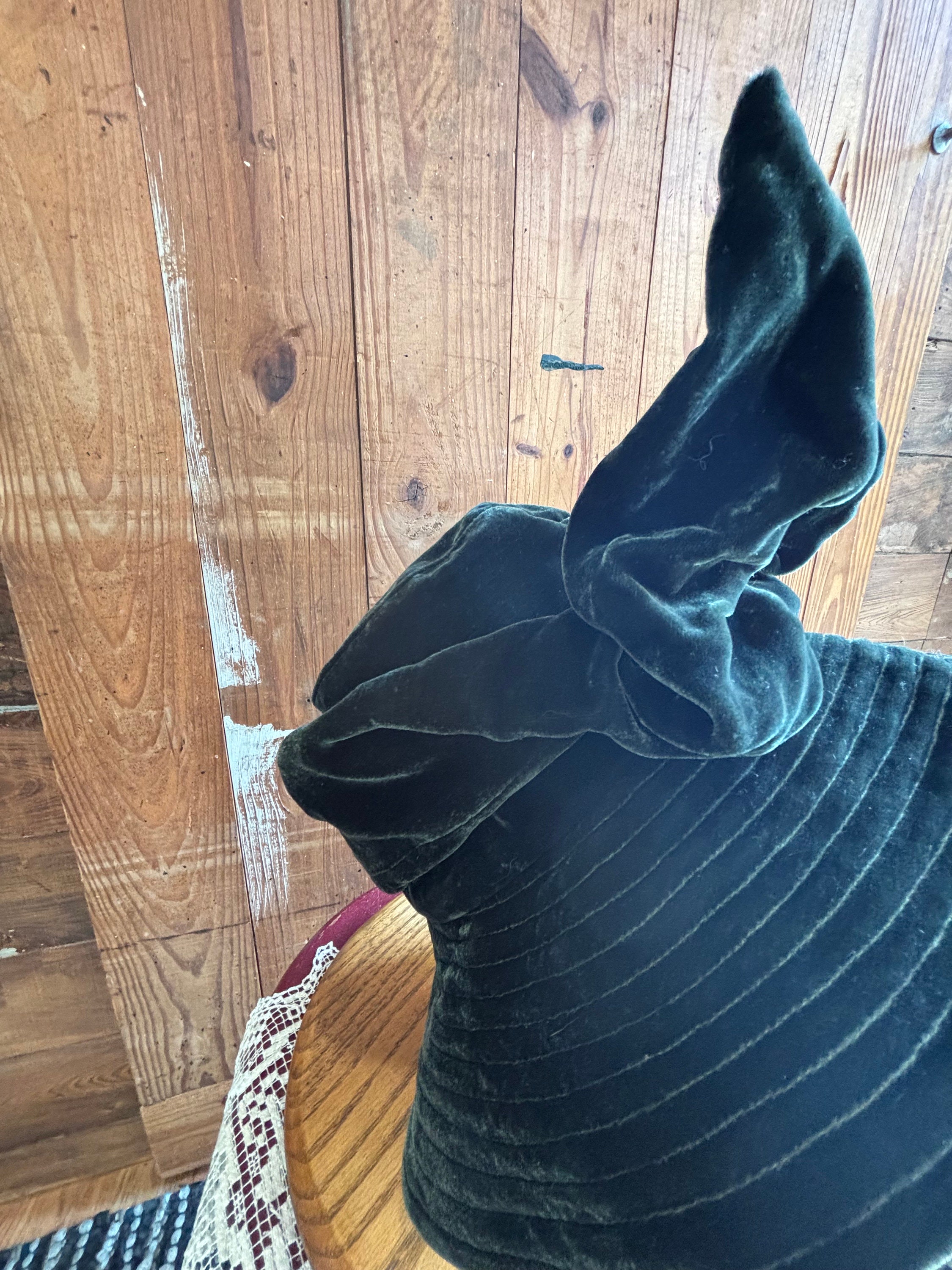 Kokin New York | Green Vintage Velvet Hat - Etsy