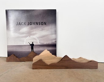 Vinyl Record Stand Wooden, Vinyl Cover Display Now Playing Vinyl Ledge, Wood Record Sleeve Stand Gift for Music Lovers, Wall-Mount Vinyl