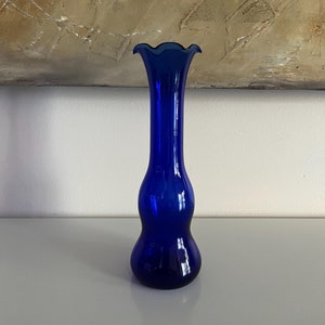 Beautiful Blue Ruffled Vintage Bud Vase