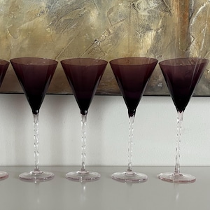 Exquisite Set Of Purple Crystal Champagne Flutes With Elegant Clear Twisted Stems
