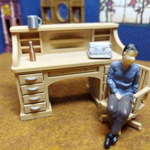 Dollhouse desk with 8 working drawers and free office chair for dollhouse miniatures or diorama 1:24 scale (half scale)